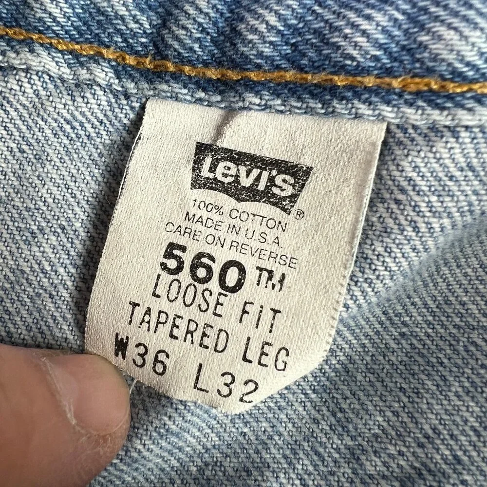 Y2K Levi's Jeans Shorts Men 35* 560 Loose Blue Faded Cut Off Denim Jorts Tag 36